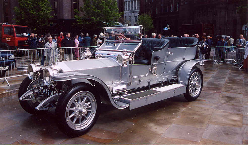 Rolls Royce легендарный автомобиль